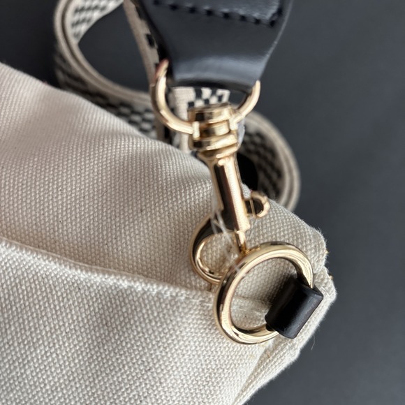 Universal Thread Cross Body Bag - Picture 3 of 7